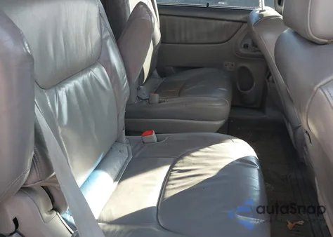 2005 Toyota Sienna Xle from USA, damaged, VIN 5TDBA22C75S052481